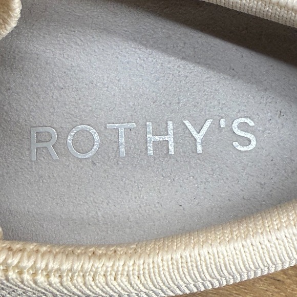 Women’s Cream Knit Athletic Sneakers with Gum Sole - Picture 10 of 11